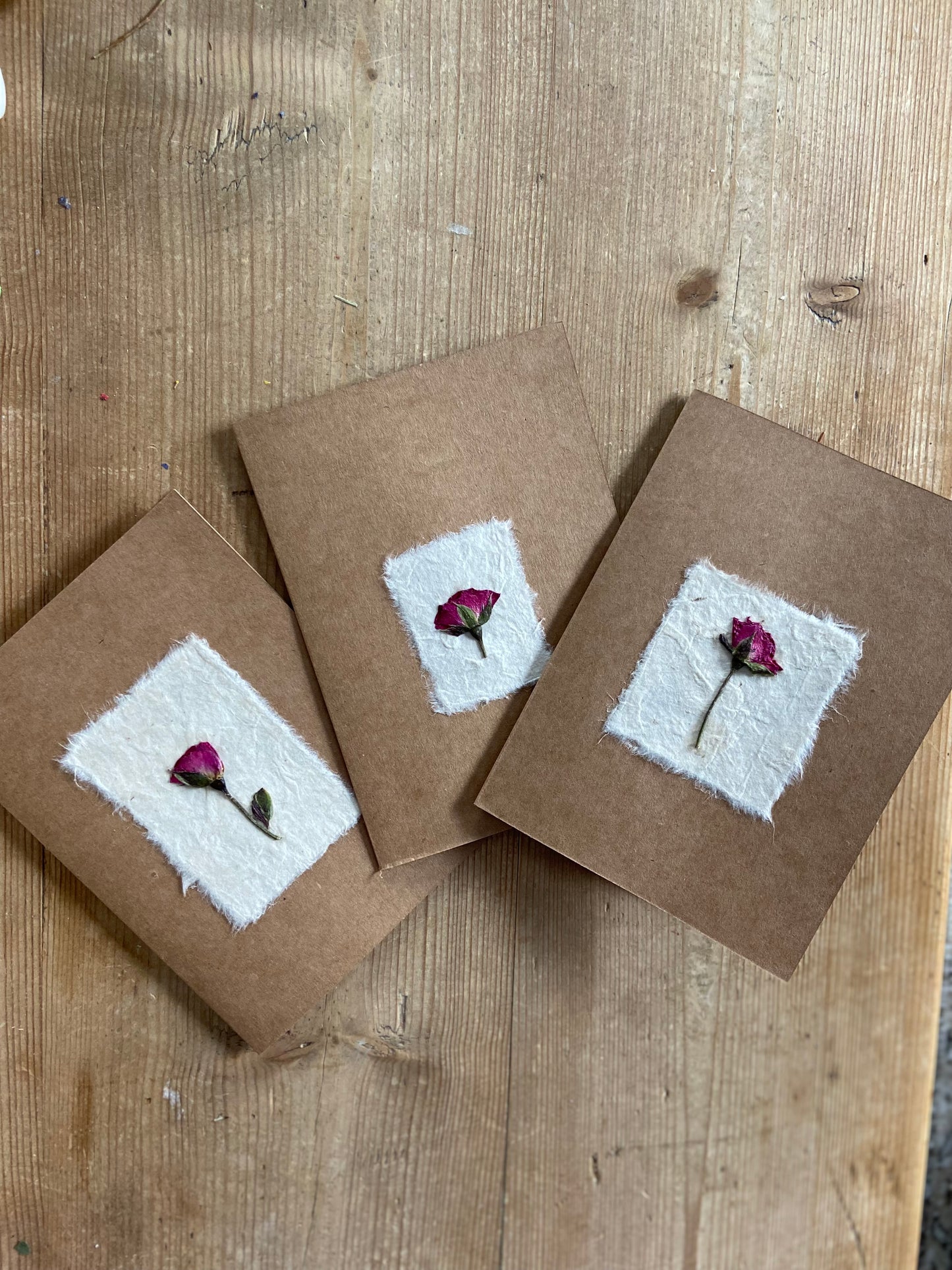 Handmade Pressed Flower Cards (Valentine's Day Edition)