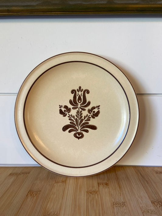 Pfaltzgraff Dinner Plates